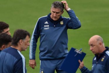 Bauza pateó el tablero: sacó a Higuaín de los titulares