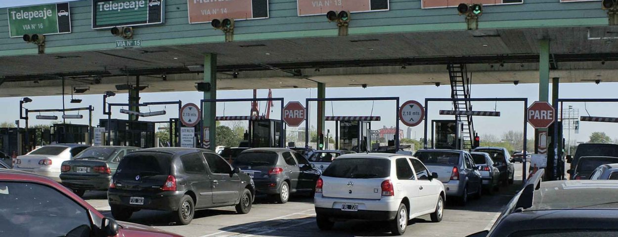 En febrero también aumentan prepagas y peajes