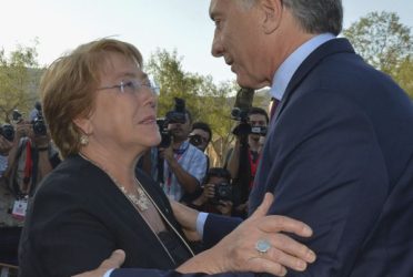 Macri se reunió con Bachelet encabezaron el acto por el bicentenario de la Batalla de Chacabuco